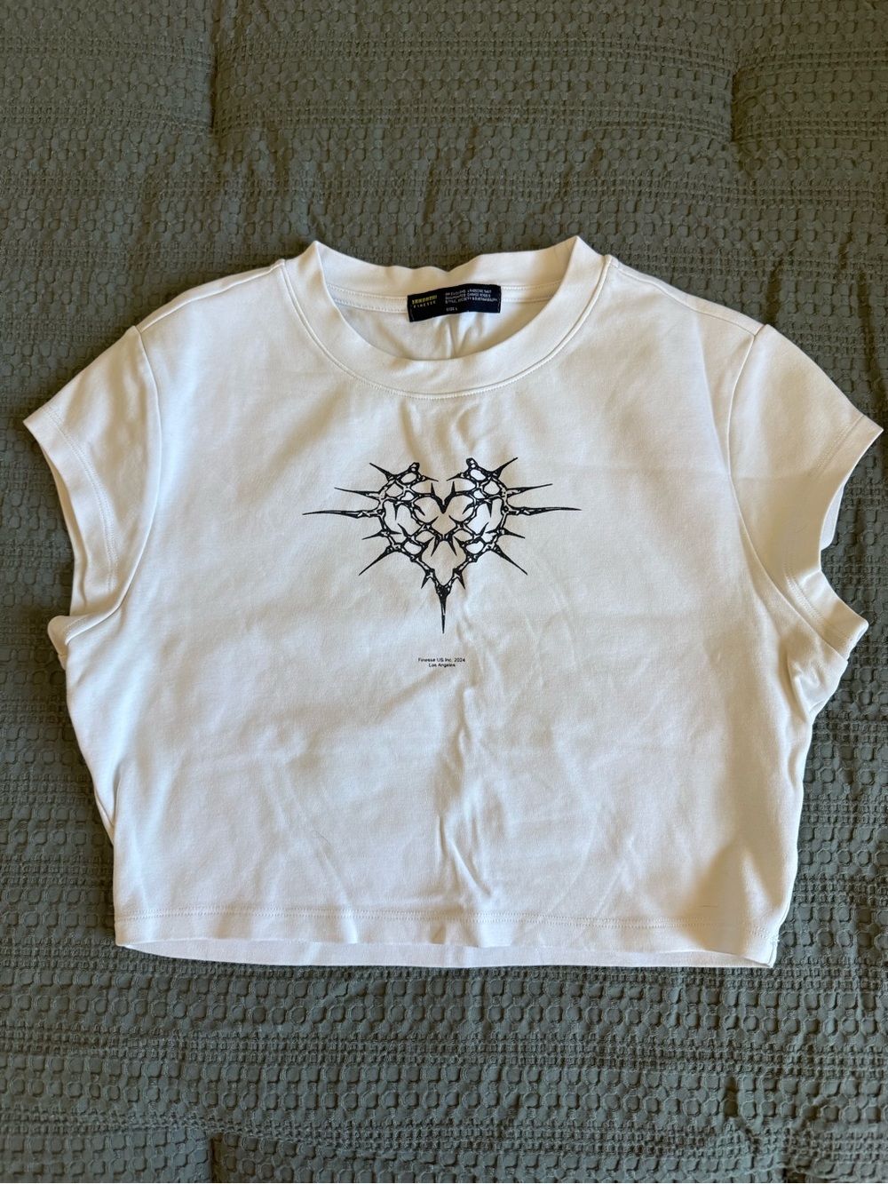 Cropped white t